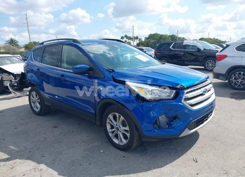 2018 Ford Escape SEL (VIN 1FMCU0HDXJUA20450) main photo