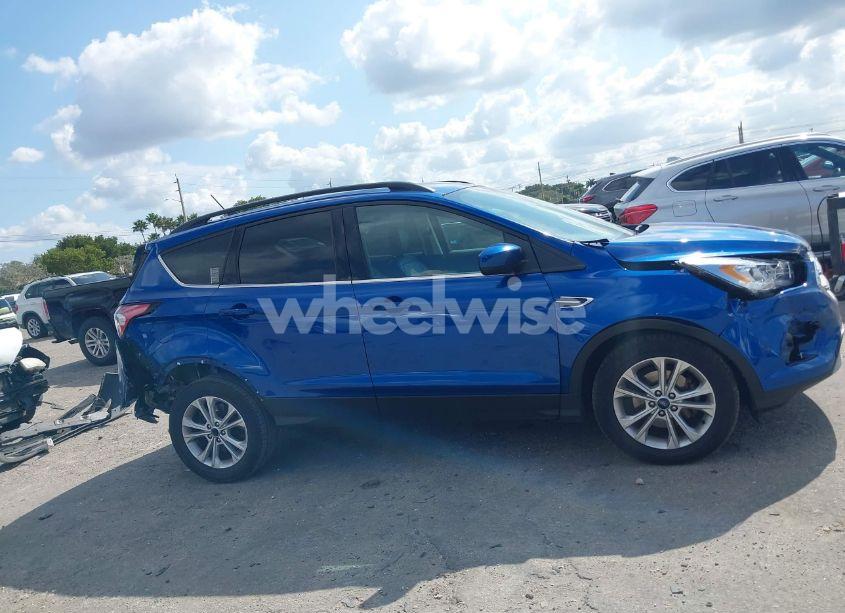 Photo 13 of 2018 Ford Escape SEL (VIN 1FMCU0HDXJUA20450)