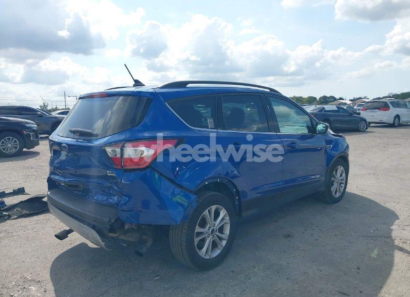 Photo 4 of 2018 Ford Escape SEL (VIN 1FMCU0HDXJUA20450)
