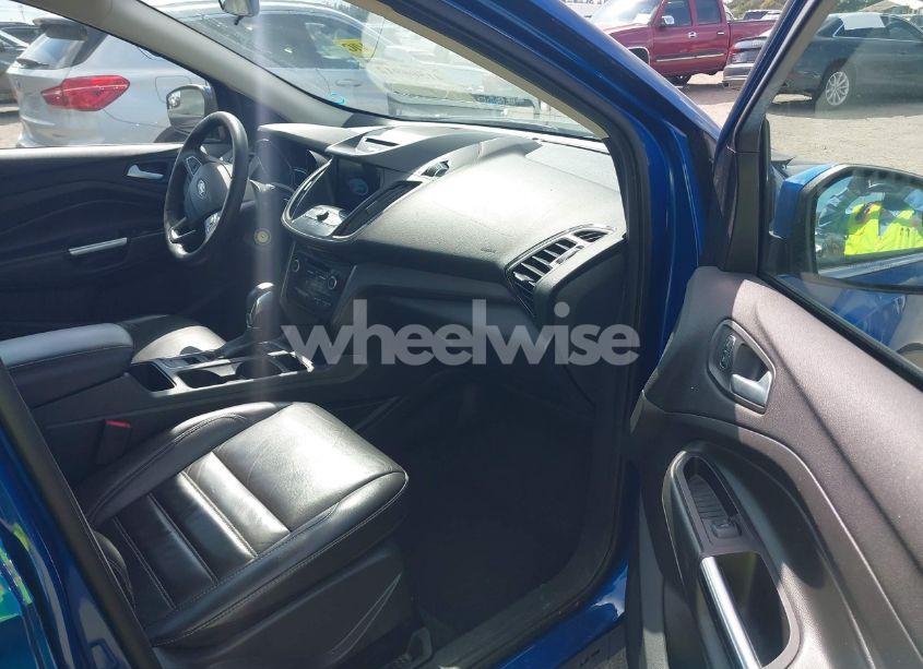 Photo 5 of 2018 Ford Escape SEL (VIN 1FMCU0HDXJUA20450)