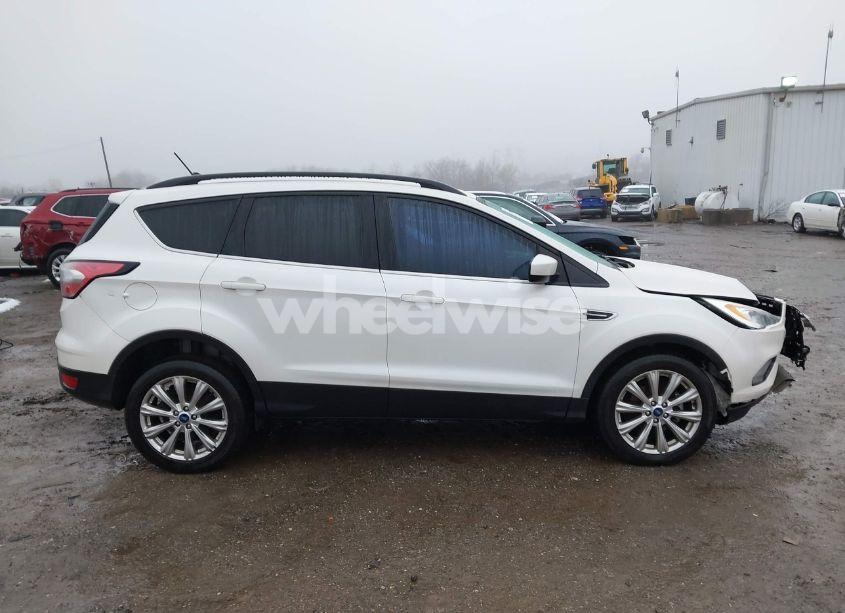 Photo 14 of 2018 Ford Escape SEL (VIN 1FMCU0HDXJUA79479)