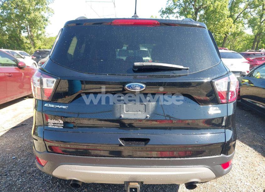 Photo 16 of 2018 Ford Escape SEL (VIN 1FMCU0HDXJUB10584)