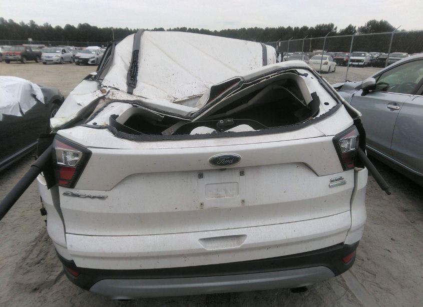 Photo 16 of 2018 Ford Escape SEL (VIN 1FMCU0HDXJUD14592)