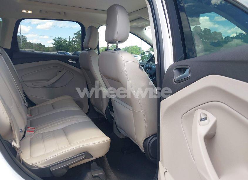 Photo 8 of 2018 Ford Escape SEL (VIN 1FMCU0HDXJUD20098)