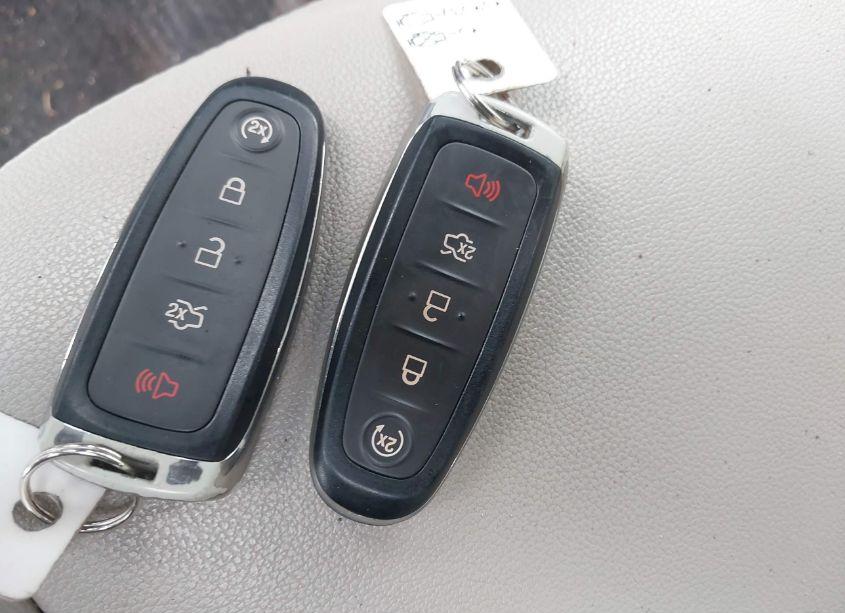 Photo 11 of 2019 Ford Escape SEL (VIN 1FMCU0HDXKUA04122)