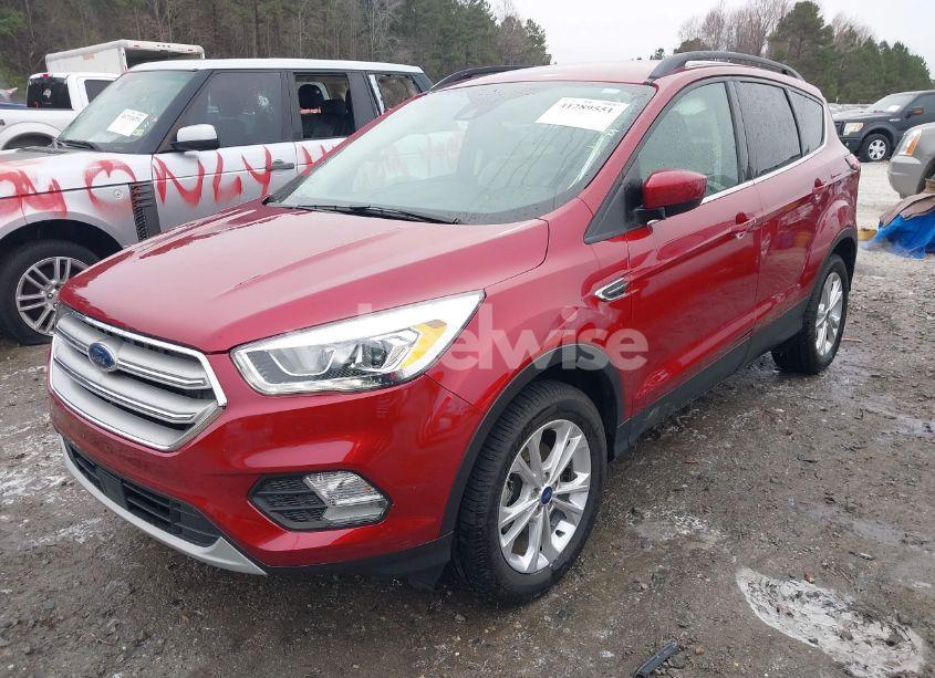 Photo 2 of 2019 Ford Escape SEL (VIN 1FMCU0HDXKUB45370)