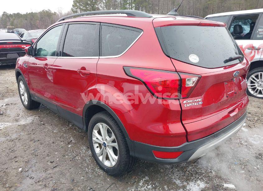 Photo 3 of 2019 Ford Escape SEL (VIN 1FMCU0HDXKUB45370)