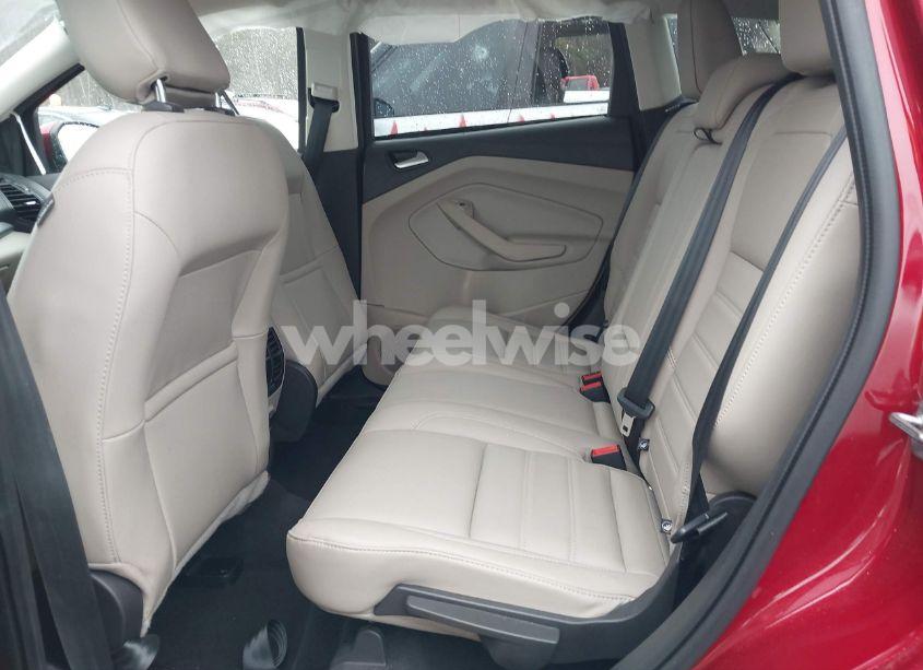 Photo 8 of 2019 Ford Escape SEL (VIN 1FMCU0HDXKUB45370)