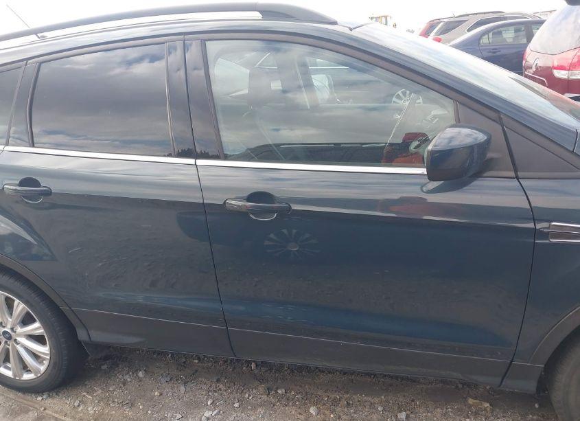 Photo 13 of 2019 Ford Escape SEL (VIN 1FMCU0HDXKUB46518)