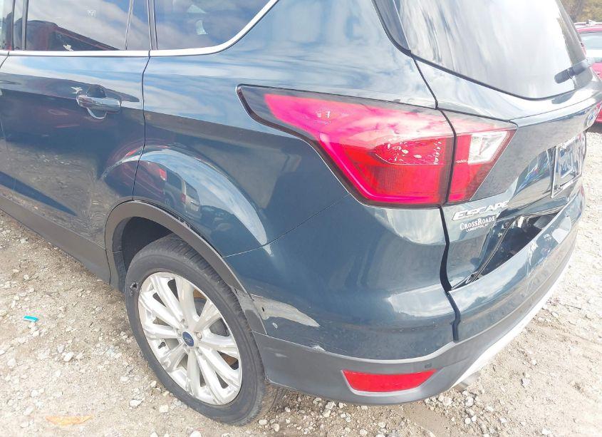 Photo 18 of 2019 Ford Escape SEL (VIN 1FMCU0HDXKUB46518)