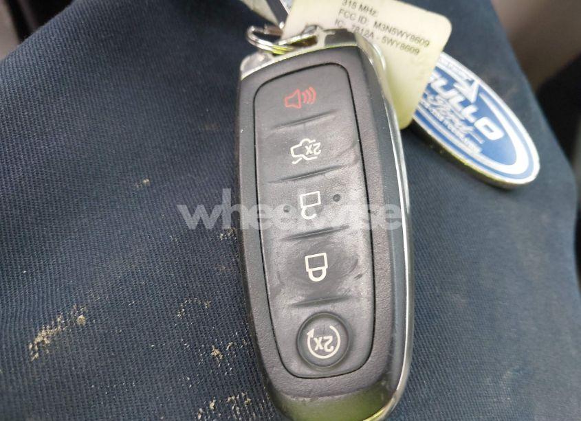 Photo 11 of 2019 Ford Escape SEL (VIN 1FMCU0HDXKUB57261)