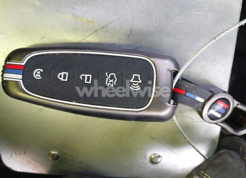 Photo 11 of 2013 Ford Escape SEL (VIN 1FMCU0HX0DUB13654)