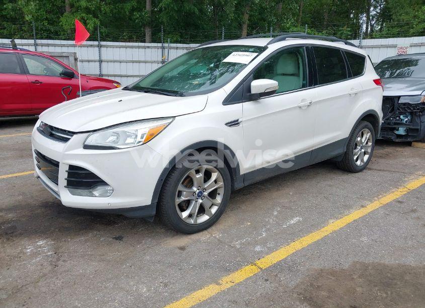 Photo 2 of 2013 Ford Escape SEL (VIN 1FMCU0HX2DUA71469)