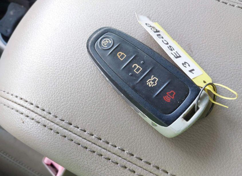 Photo 11 of 2013 Ford Escape SEL (VIN 1FMCU0HX4DUA51854)