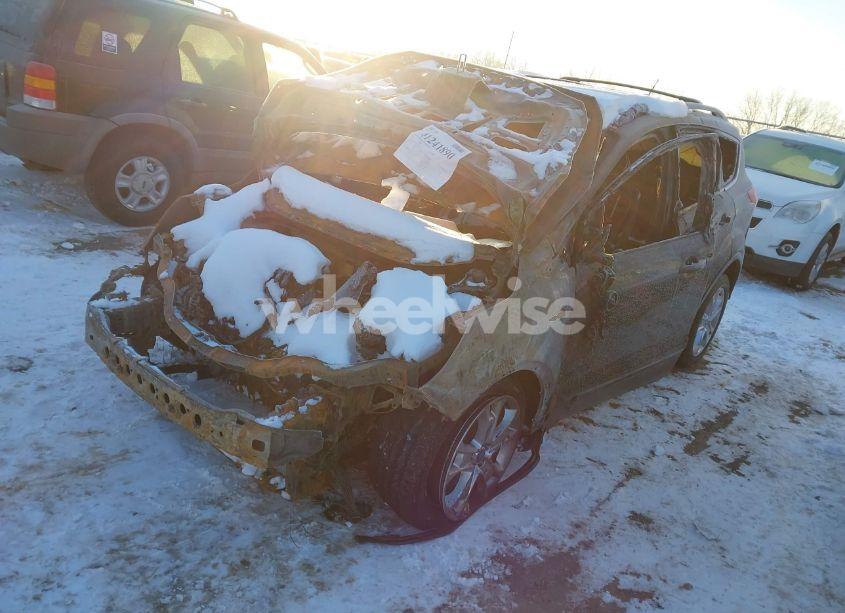 Photo 2 of 2013 Ford Escape SEL (VIN 1FMCU0HX5DUC33823)