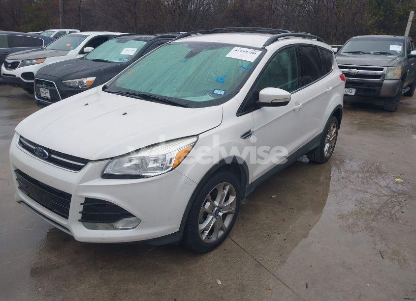 Photo 2 of 2013 Ford Escape SEL (VIN 1FMCU0HX6DUA85746)