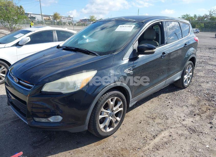 Photo 2 of 2013 Ford Escape SEL (VIN 1FMCU0HX6DUC67639)