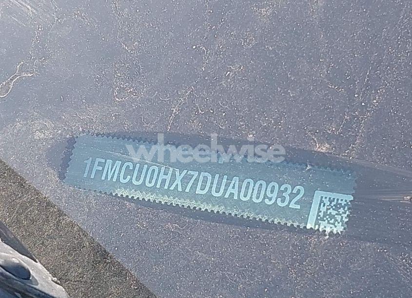 Photo 17 of 2013 Ford Escape SEL (VIN 1FMCU0HX7DUA00932)