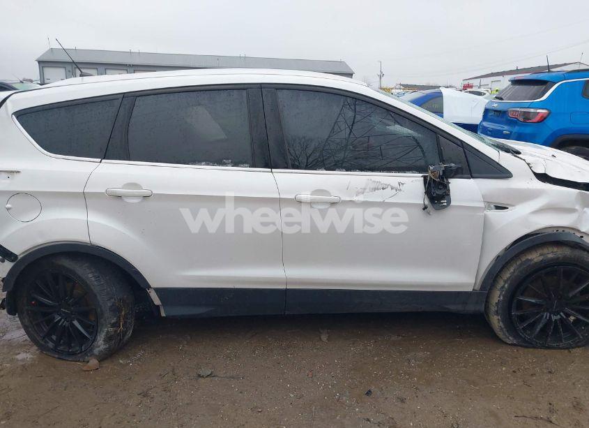 Photo 13 of 2013 Ford Escape SEL (VIN 1FMCU0HX7DUB53388)