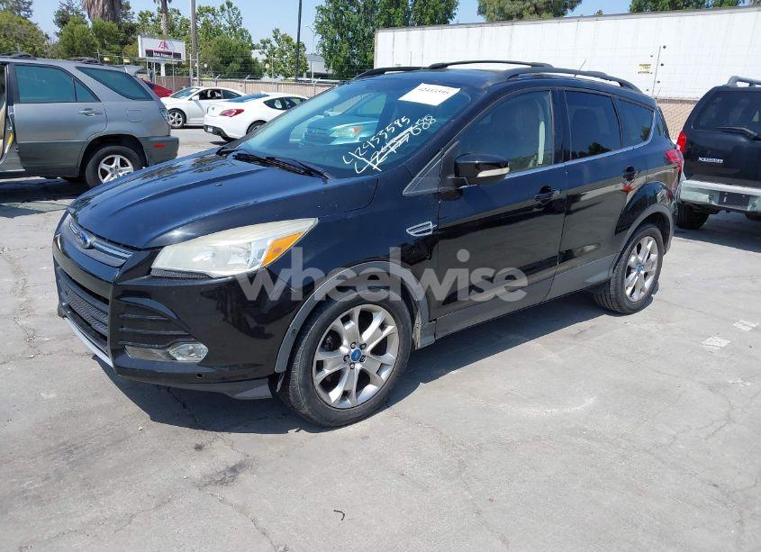 Photo 2 of 2013 Ford Escape SEL (VIN 1FMCU0HX7DUB83880)