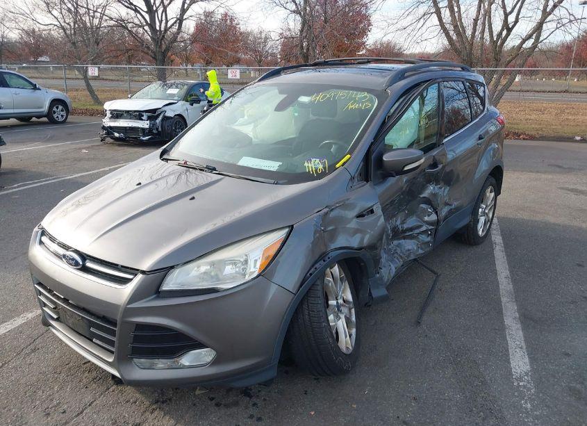 Photo 2 of 2013 Ford Escape SEL (VIN 1FMCU0HX7DUC66600)