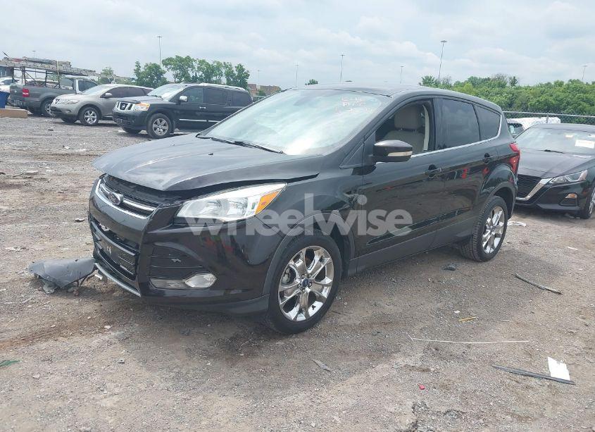 Photo 2 of 2013 Ford Escape SEL (VIN 1FMCU0HX8DUA45586)