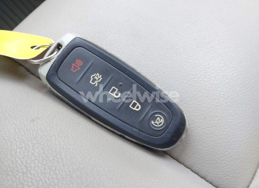 Photo 11 of 2013 Ford Escape SEL (VIN 1FMCU0HX8DUB05642)