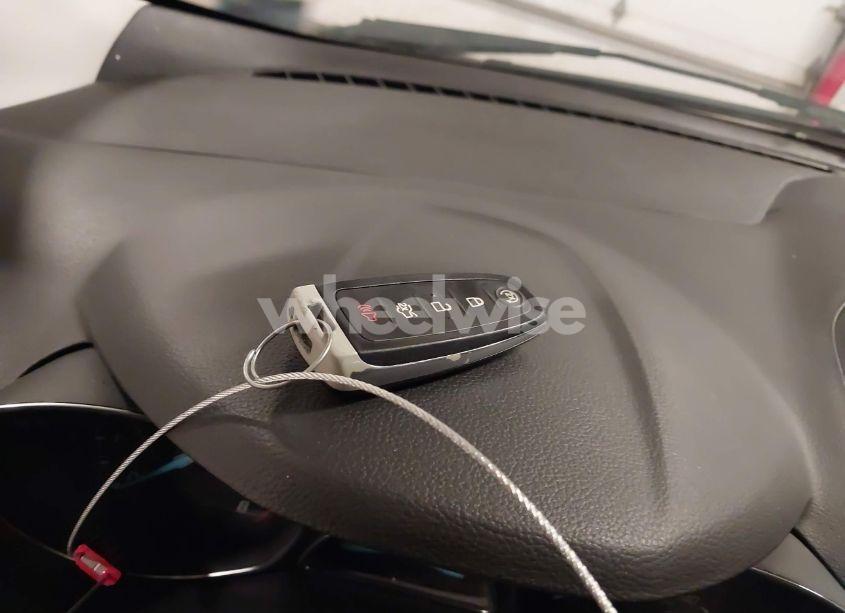 Photo 11 of 2013 Ford Escape SEL (VIN 1FMCU0HX8DUB08315)