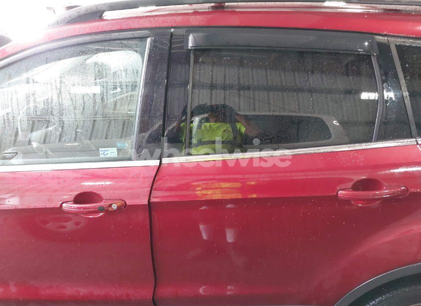 Photo 14 of 2013 Ford Escape SEL (VIN 1FMCU0HX8DUC67948)