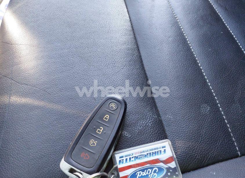 Photo 11 of 2014 Ford Escape TITANIUM (VIN 1FMCU0J90EUA68972)