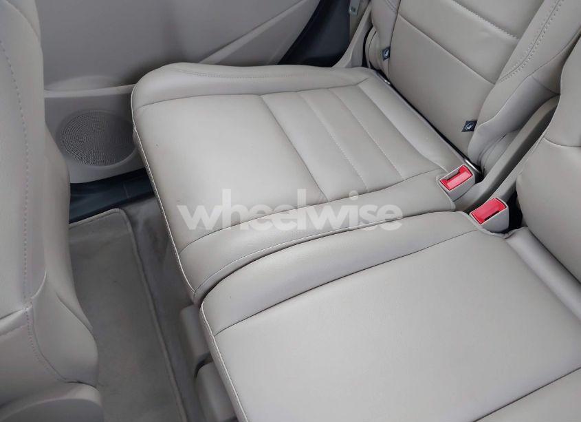 Photo 8 of 2015 Ford Escape TITANIUM (VIN 1FMCU0J90FUB24555)