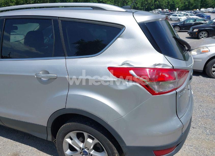 Photo 18 of 2015 Ford Escape TITANIUM (VIN 1FMCU0J90FUB24894)