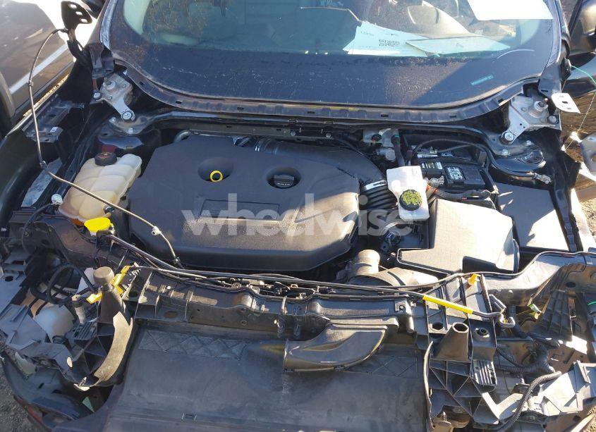 Photo 10 of 2016 Ford Escape TITANIUM (VIN 1FMCU0J90GUC62887)