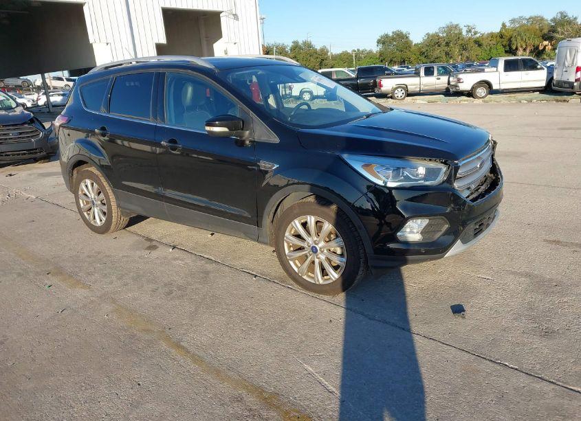 2017 Ford Escape TITANIUM (VIN 1FMCU0J90HUB01103) main photo