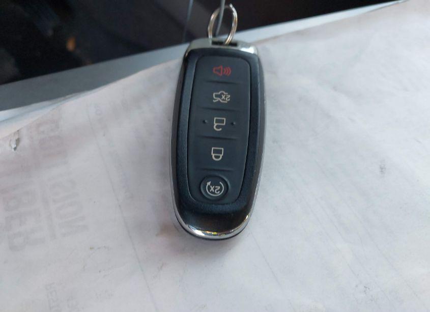 Photo 11 of 2017 Ford Escape TITANIUM (VIN 1FMCU0J90HUB01103)