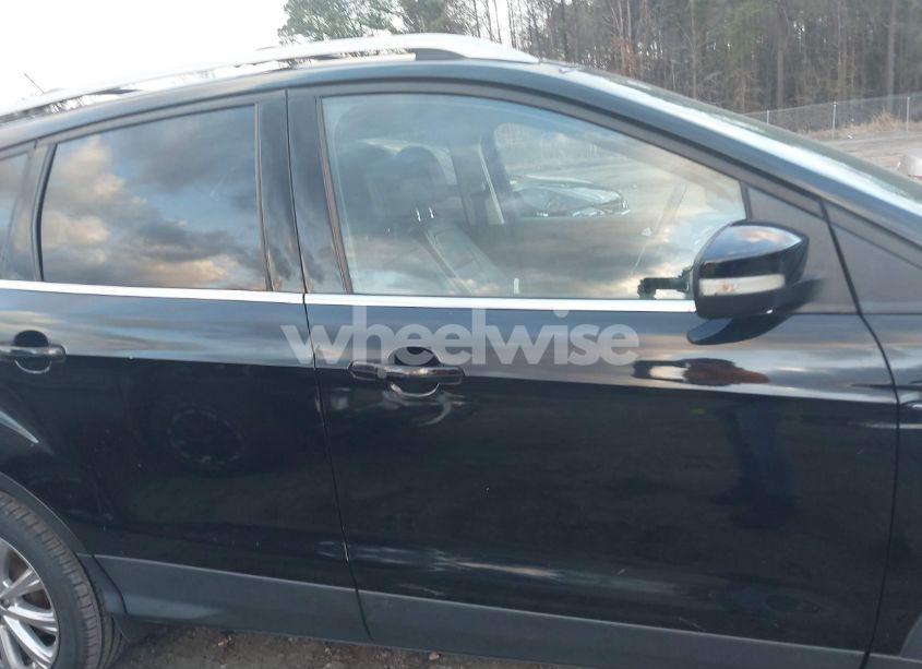 Photo 14 of 2017 Ford Escape TITANIUM (VIN 1FMCU0J90HUB14658)