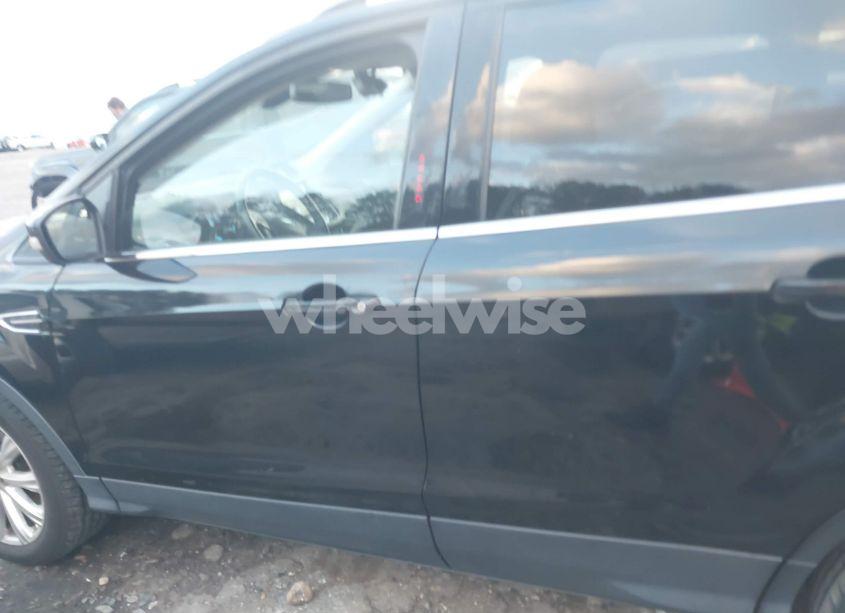 Photo 15 of 2017 Ford Escape TITANIUM (VIN 1FMCU0J90HUB14658)