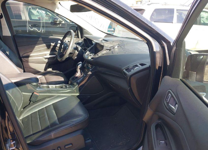 Photo 5 of 2015 Ford Escape TITANIUM (VIN 1FMCU0J91FUA24688)