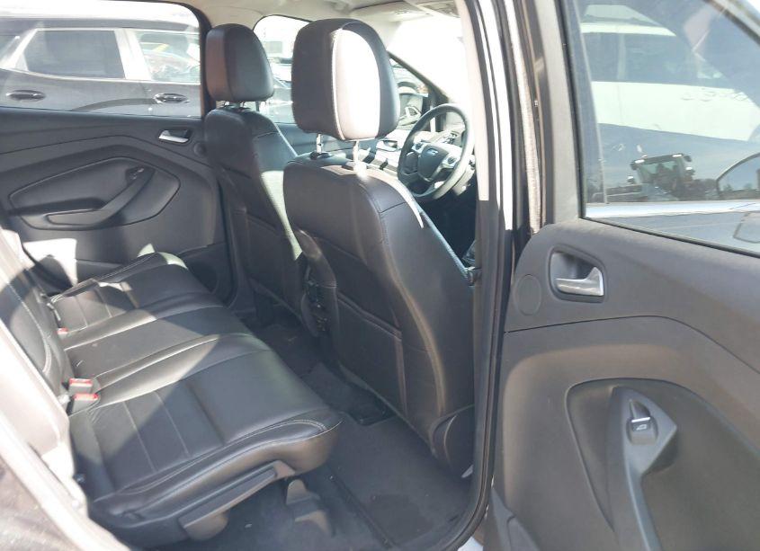 Photo 8 of 2015 Ford Escape TITANIUM (VIN 1FMCU0J91FUA24688)