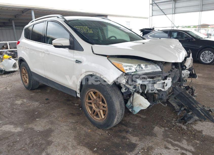 2015 Ford Escape TITANIUM (VIN 1FMCU0J91FUA27610) main photo