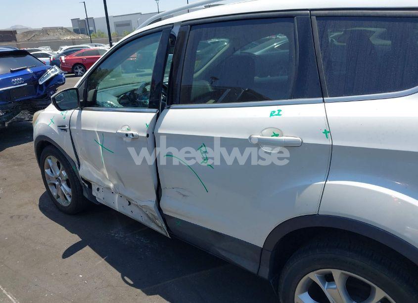 Photo 12 of 2015 Ford Escape TITANIUM (VIN 1FMCU0J91FUB81511)