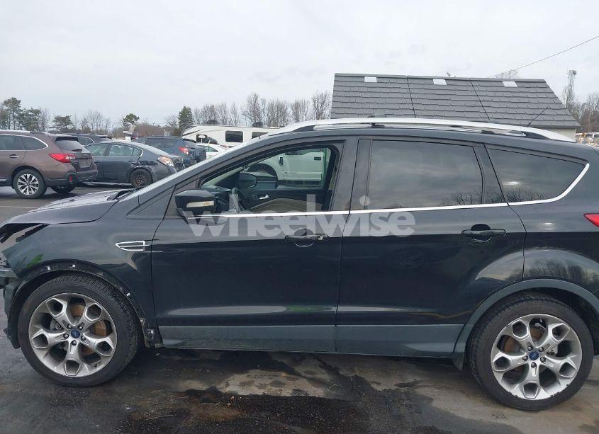 Photo 14 of 2015 Ford Escape TITANIUM (VIN 1FMCU0J91FUB87812)