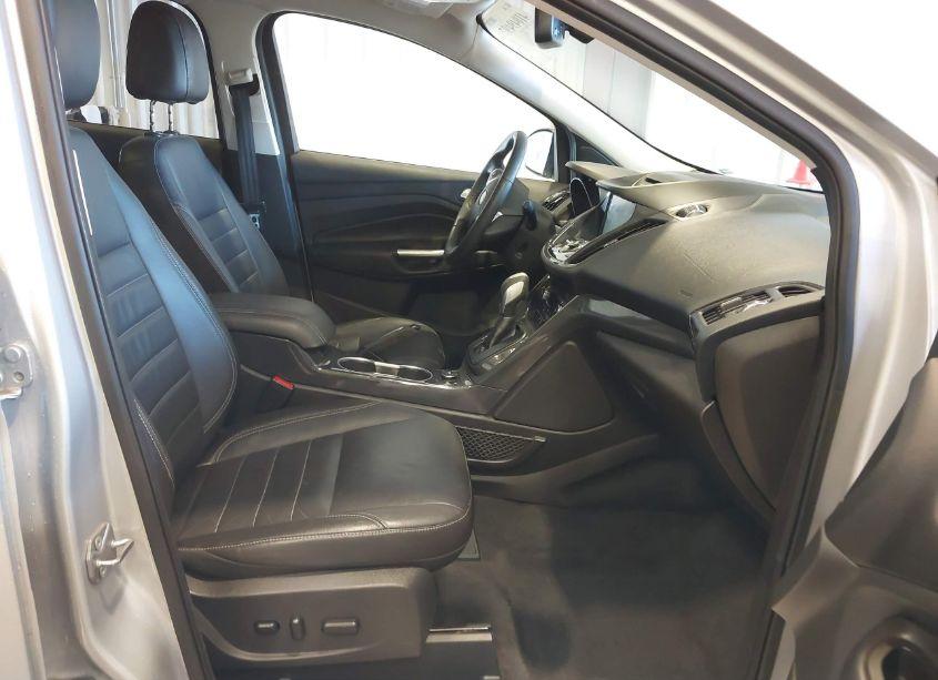 Photo 5 of 2015 Ford Escape TITANIUM (VIN 1FMCU0J91FUC36894)