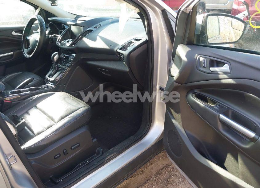 Photo 5 of 2015 Ford Escape TITANIUM (VIN 1FMCU0J91FUC41531)