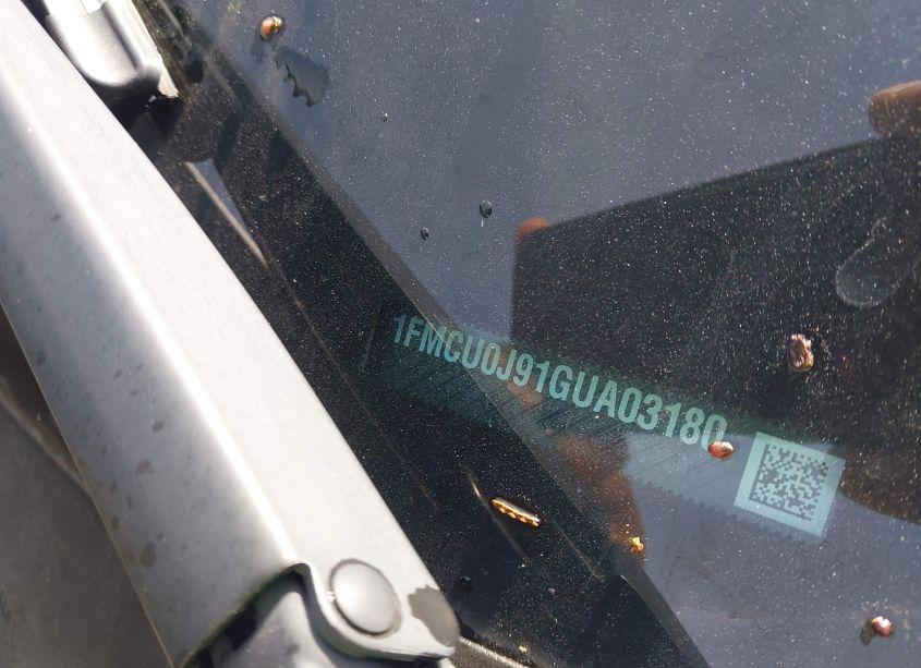 Photo 9 of 2016 Ford Escape TITANIUM (VIN 1FMCU0J91GUA03180)