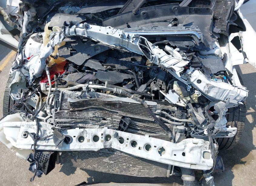 Photo 10 of 2017 Ford Escape TITANIUM (VIN 1FMCU0J91HUB60516)