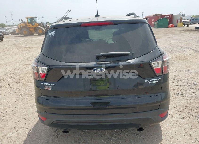 Photo 16 of 2017 Ford Escape TITANIUM (VIN 1FMCU0J91HUC13795)