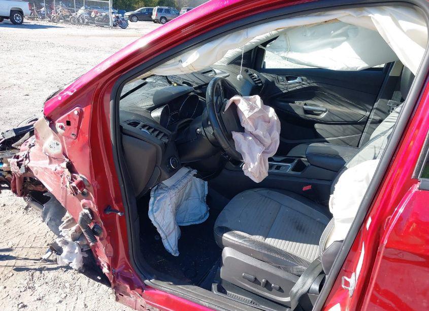 Photo 5 of 2017 Ford Escape TITANIUM (VIN 1FMCU0J91HUC25025)