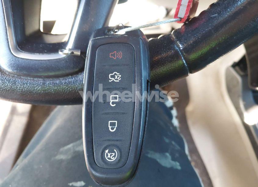 Photo 11 of 2017 Ford Escape TITANIUM (VIN 1FMCU0J91HUC82454)