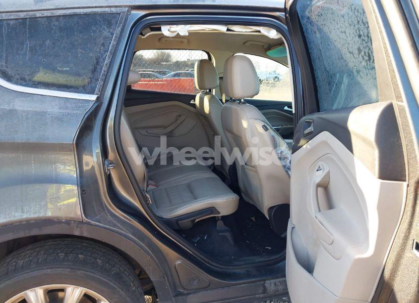 Photo 8 of 2017 Ford Escape TITANIUM (VIN 1FMCU0J91HUC82454)